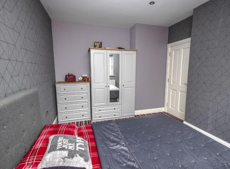 7 Carraig Mhuire, Newry, BT34 2GD