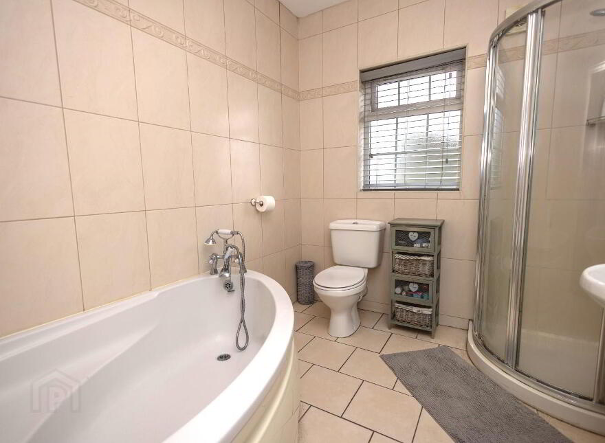 7 Carraig Mhuire, Newry, BT34 2GD