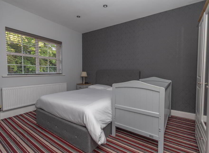 7 Carraig Mhuire, Newry, BT34 2GD