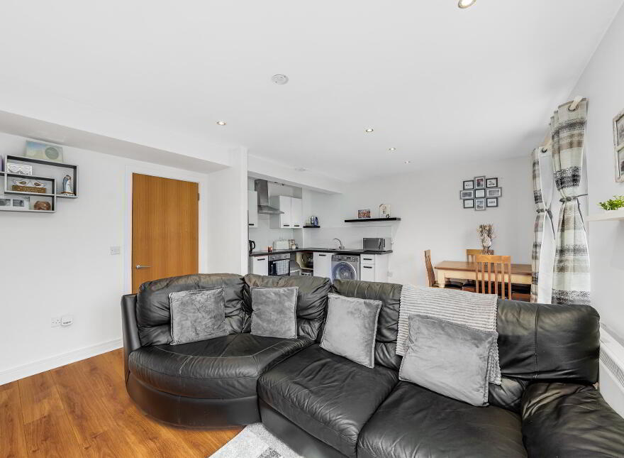 21 Marlfield Terrace, Kiltipper, Dublin, D24H294