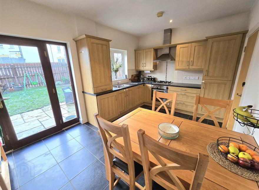 12 Ayrshire Square, Lisburn, BT28 2PN