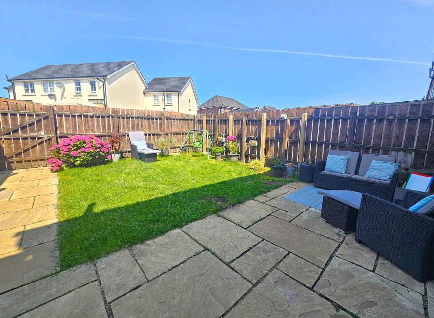 12 Ayrshire Square, Lisburn, BT28 2PN