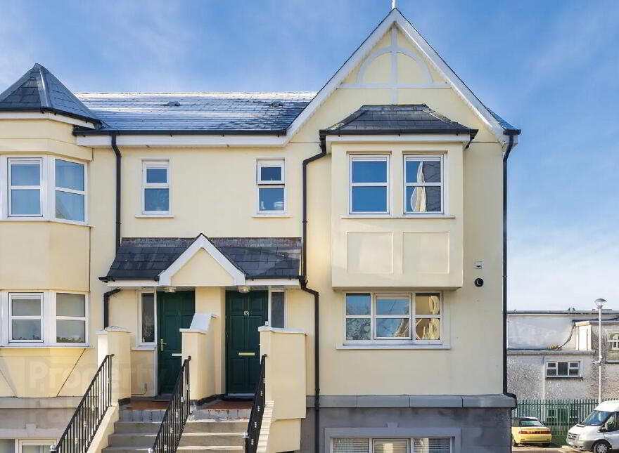 8 Coppinger View, Castleredmond Court, Midleton, Cork, P25FF65 photo