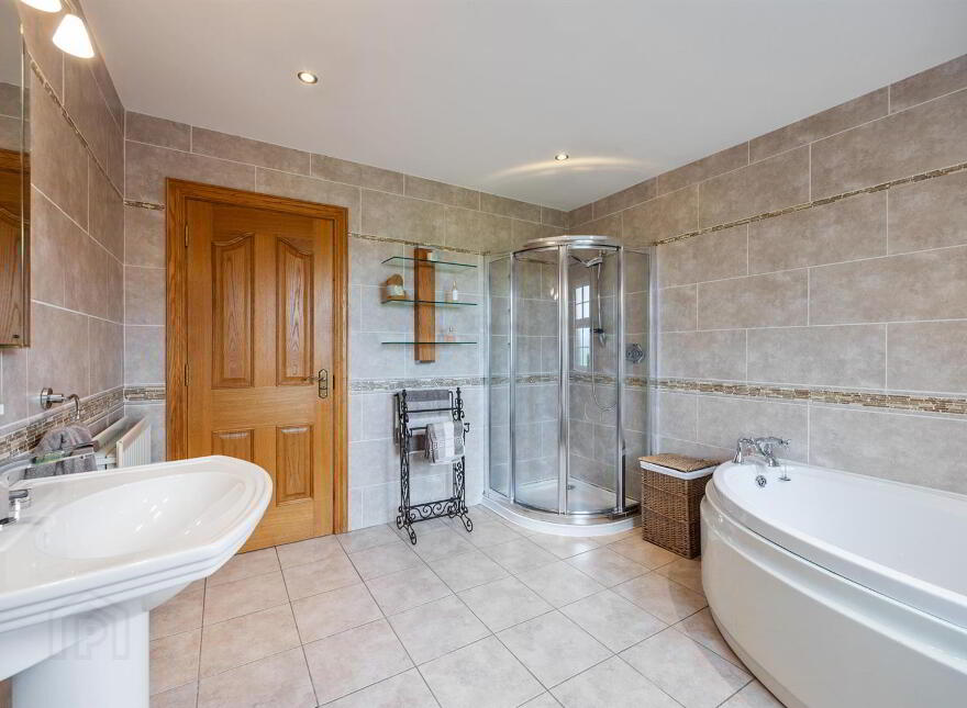 39 Ballylinney Road, Ballyclare, BT39 9RH