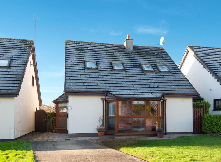 12 Sandycove Phase, 1 Ballymoney, Y25X786 photo