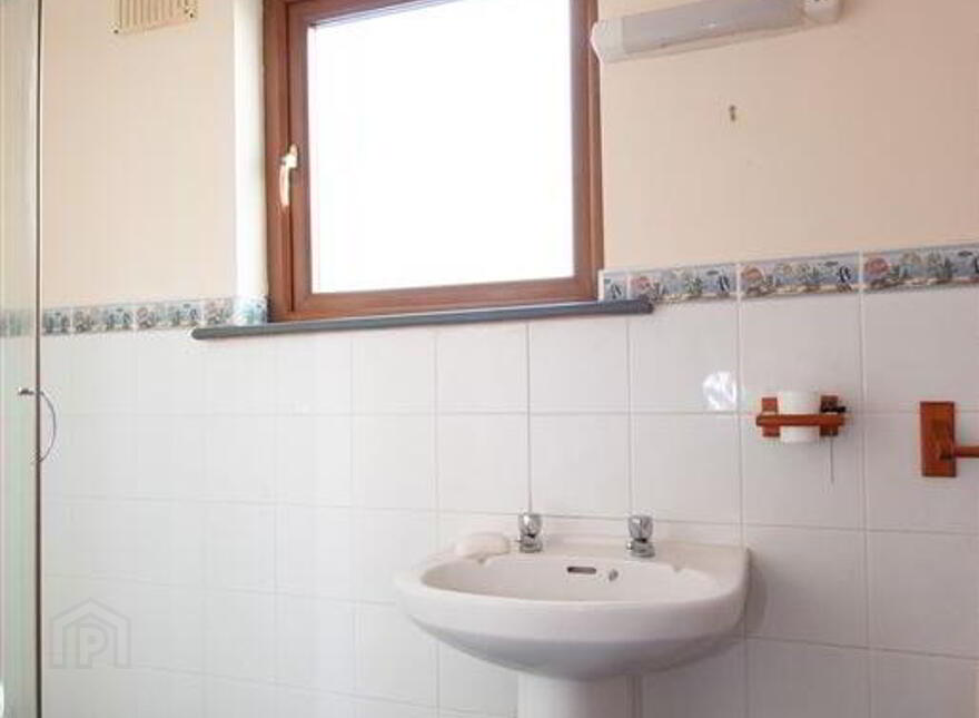 12 Sandycove Phase, 1 Ballymoney, Y25X786