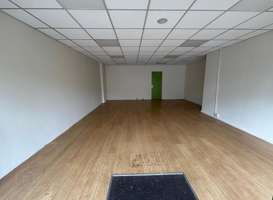 Retail Unit, 191 Kingsway, Dunmurry, Belfast, BT17 9RY