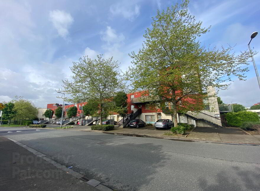 Cedearbrook Way, Clondalkin, Dublin, D10 photo