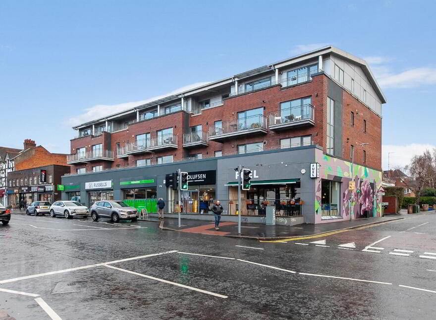 Apt 10, Lesley Plaza, Lisburn Road, Belfast, BT9 6JN photo