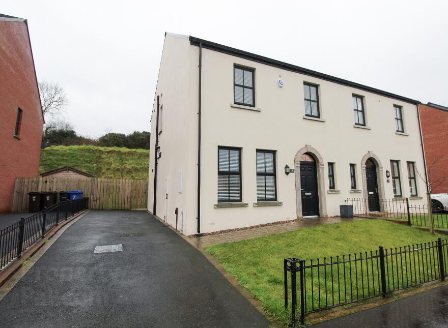 13 Castlegowan Road, Belfast, BT5 7WP photo