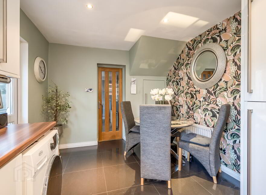 162 Woodvale Road, Belfast, BT13 3BX