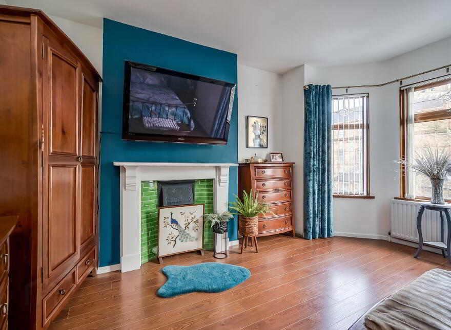 162 Woodvale Road, Belfast, BT13 3BX
