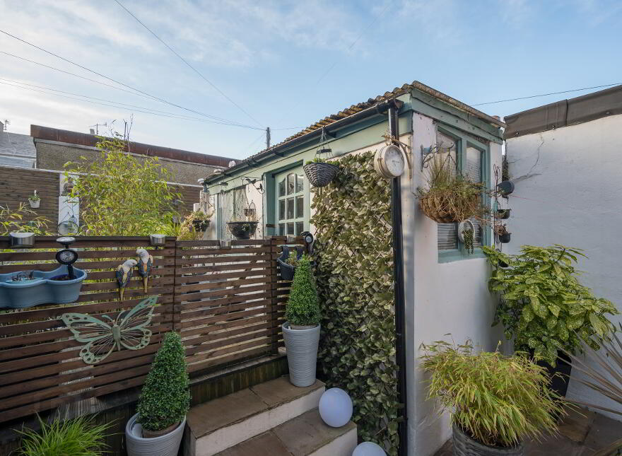 162 Woodvale Road, Belfast, BT13 3BX