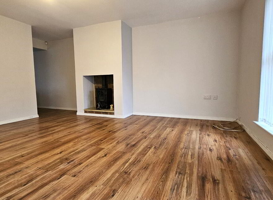 11 Fairfields, Antrim, BT41 4HZ