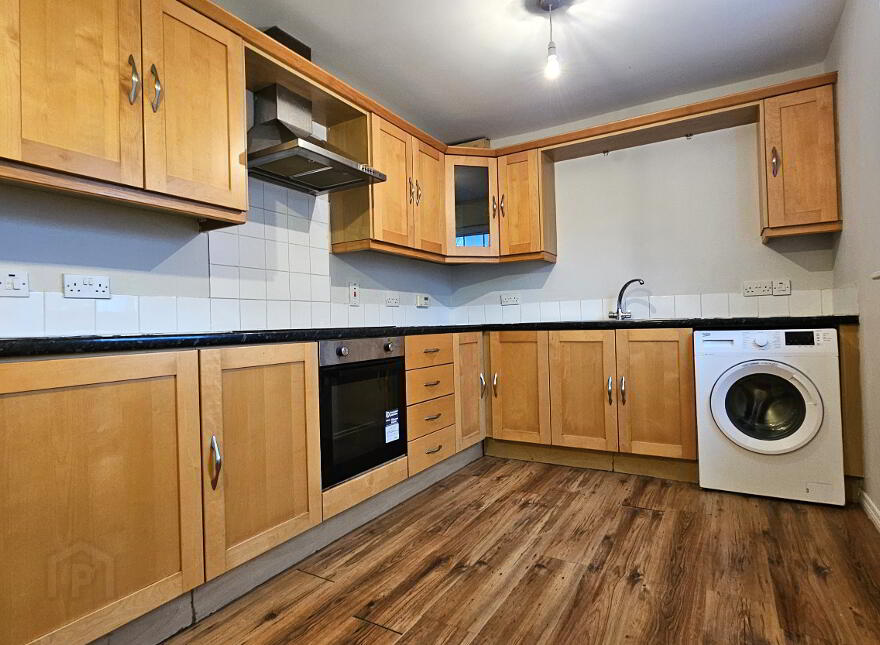 11 Fairfields, Antrim, BT41 4HZ