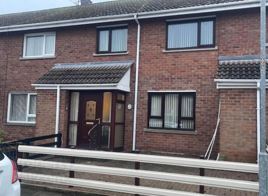 26 Glenavon Crescent, Lurgan, Craigavon, BT66 8JR photo