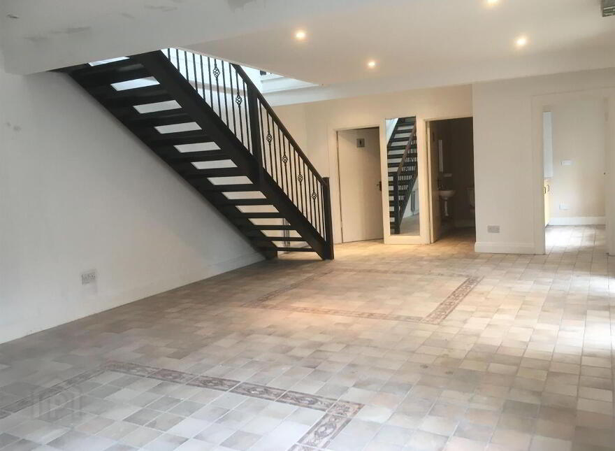 2 Frederick Place, 97 Church Street, Newtownards, BT23 4AW