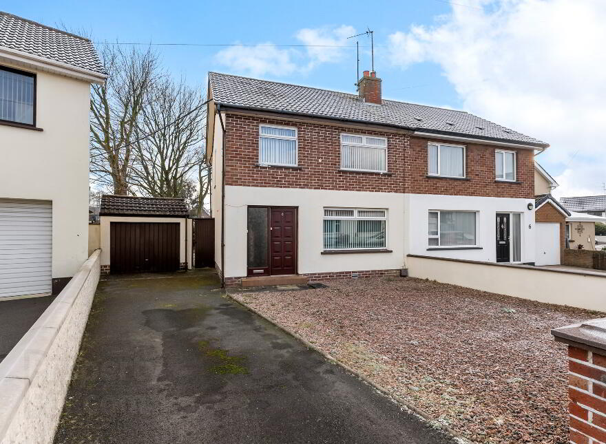 8 Dorchester Drive, Portadown, BT62 3DY photo