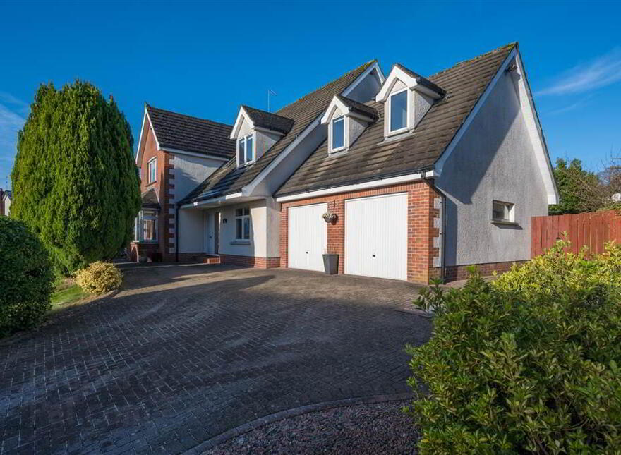 2 Windmill Grange, Saintfield, BT24 7NX photo