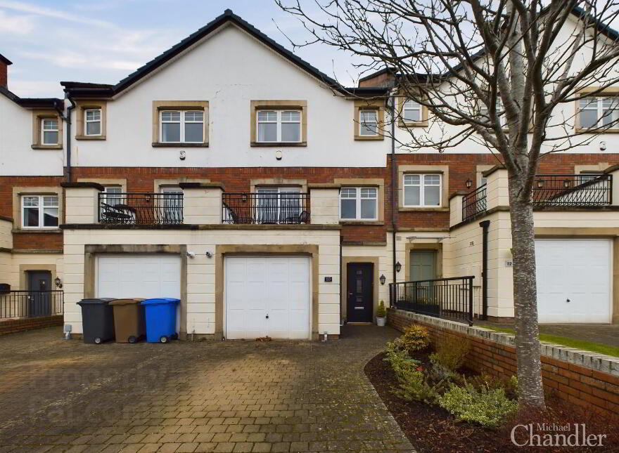 10 College Drive, Belfast, BT7 3LF photo