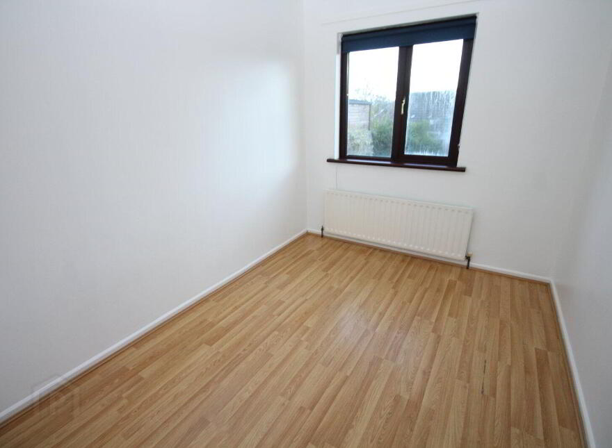 33 Donegall Crescent, Whitehead, Carrickfergus, BT38 9LS