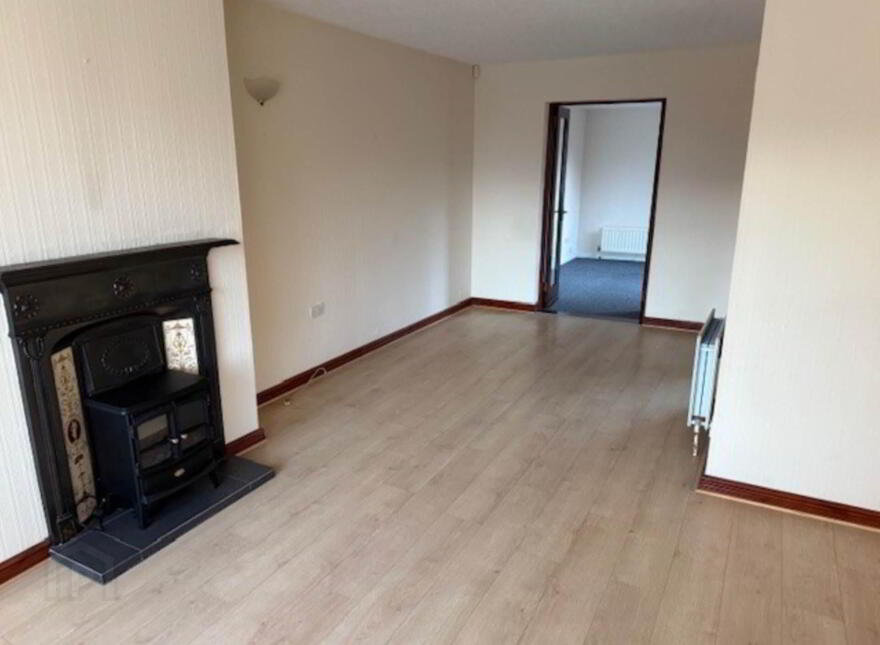18 Trailcock Road, Carrickfergus, BT38 7NU