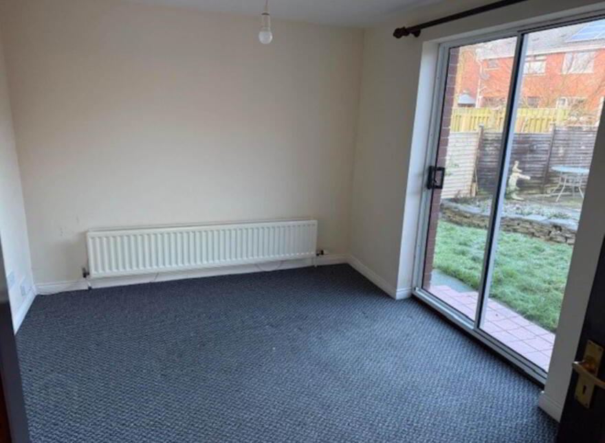 18 Trailcock Road, Carrickfergus, BT38 7NU