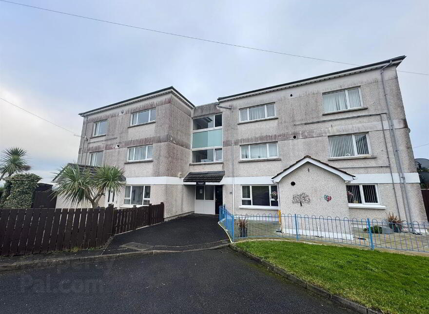 3a Glanroy Houses, Coolshannagh Park, O'Neill Road, Newtownabbey, BT37 9LB photo