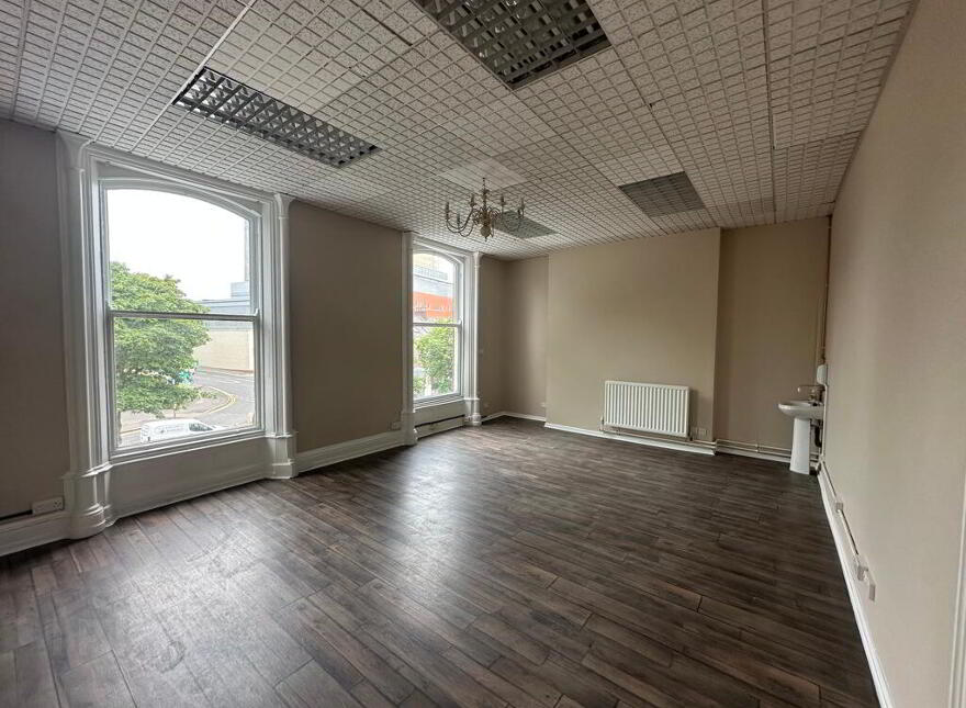 86 Lisburn Road, Belfast, BT9 6AF