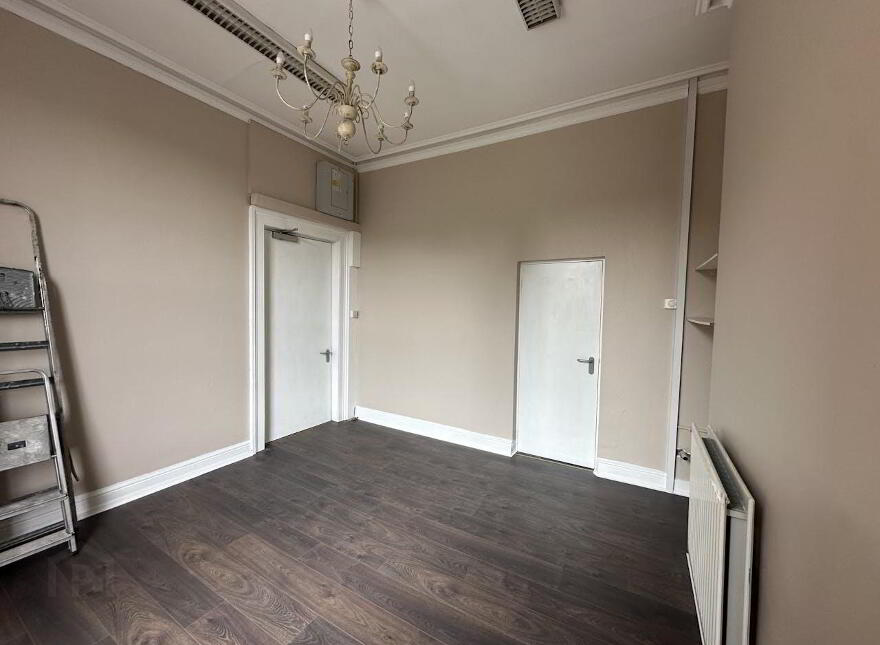 86 Lisburn Road, Belfast, BT9 6AF