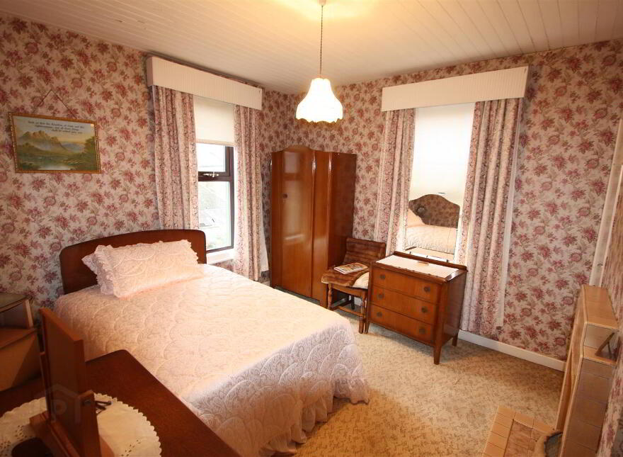 60 Church Road, Ballynahinch, BT24 8LP