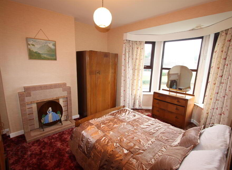 60 Church Road, Ballynahinch, BT24 8LP