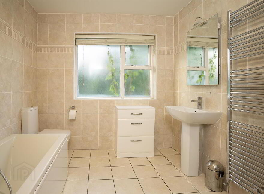 16 Larch Hill Avenue, Holywood, BT18 0JW