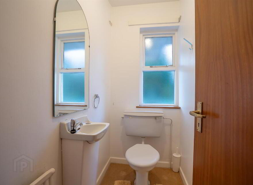 16 Larch Hill Avenue, Holywood, BT18 0JW