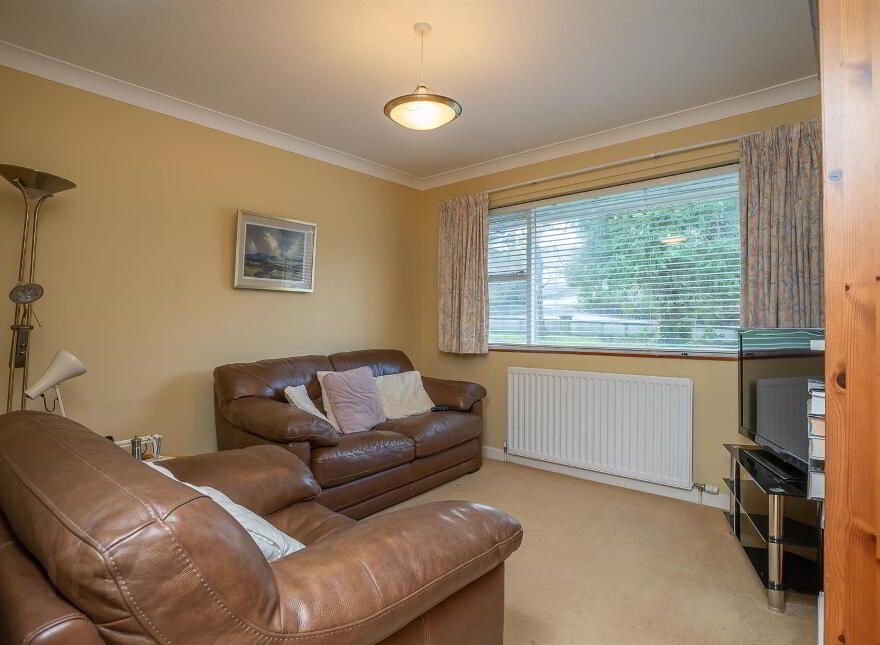 16 Larch Hill Avenue, Holywood, BT18 0JW