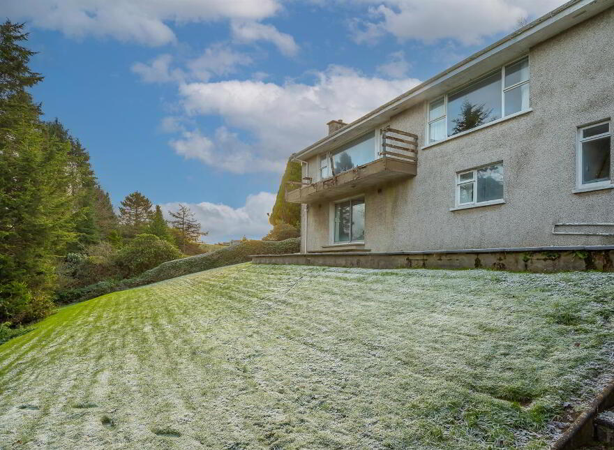 16 Larch Hill Avenue, Holywood, BT18 0JW