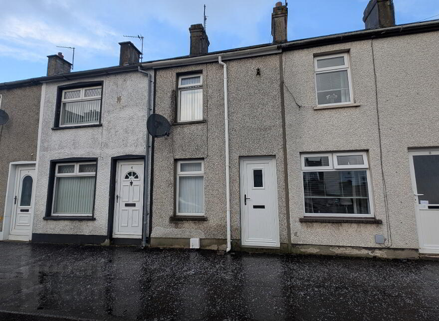 6 The Crescent, Coleraine, BT52 2DS photo