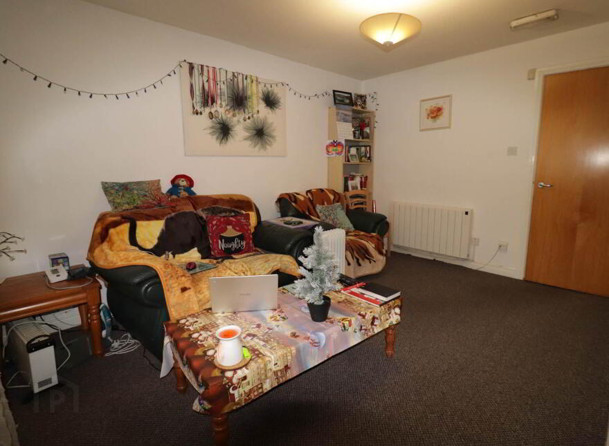 181 Main Street, Lisnaskea, BT92 0JE