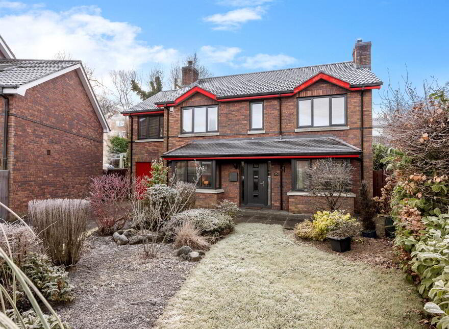 13 Edenvale Meadows, Dunmurry, Belfast, BT17 0EG photo