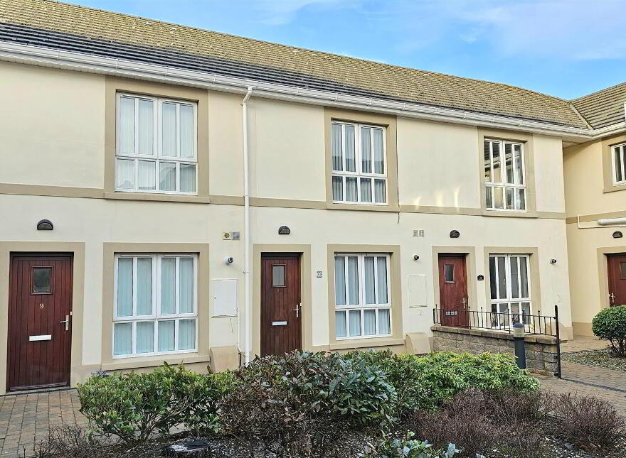 10 Bay Road Manor, Larne, BT40 1FG photo