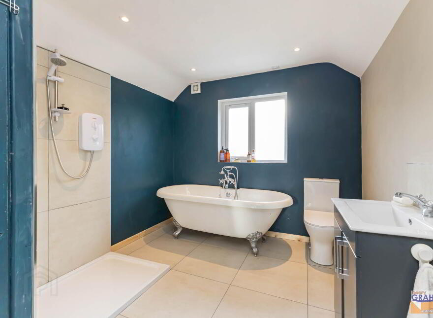 26 Bailliesmills Road, Lisburn, BT27 6XJ
