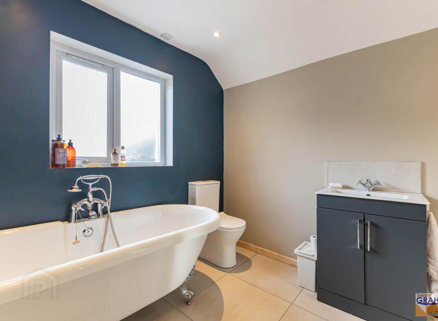 26 Bailliesmills Road, Lisburn, BT27 6XJ