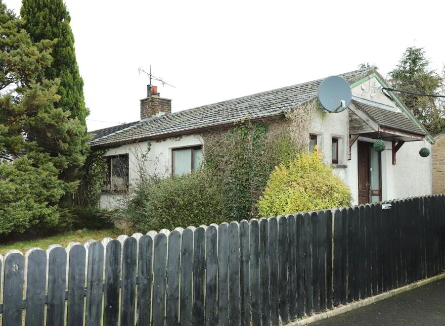 21 Springfield Crescent, Dungannon, BT70 1QU photo