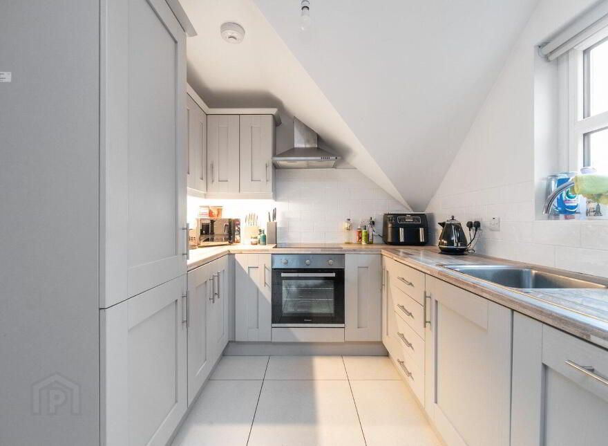 Apartment 6 Locksley Mews 114 Upper Lisburn Road, Finaghy, Belfast, BT10 0BD