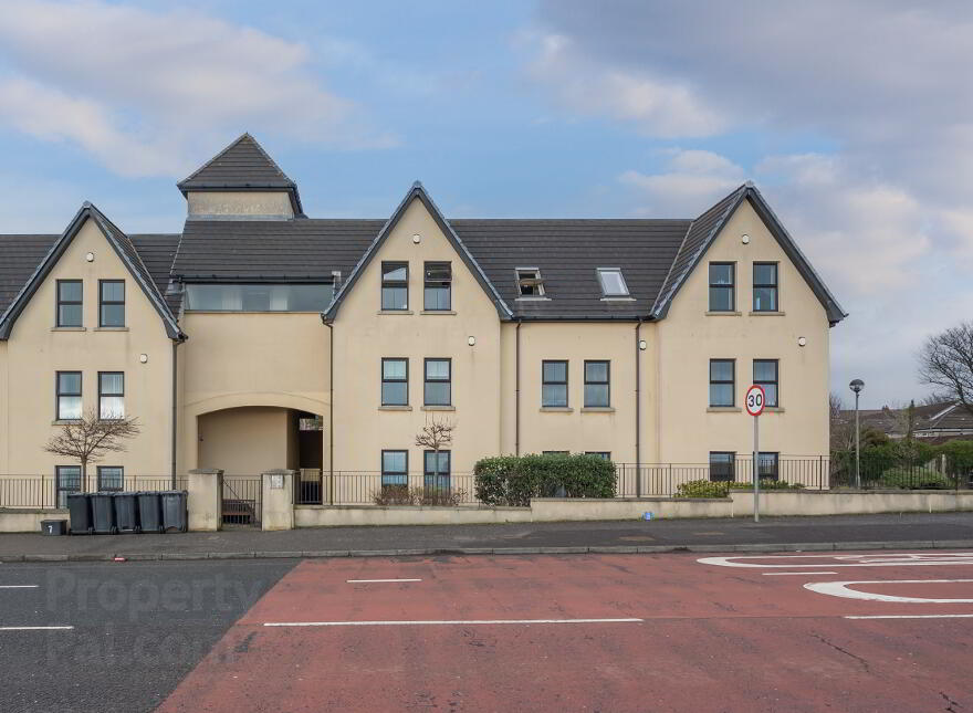 Apt 5 Fishermans Mews, 30 Larne Road, Carrickfergus, BT38 7DX photo