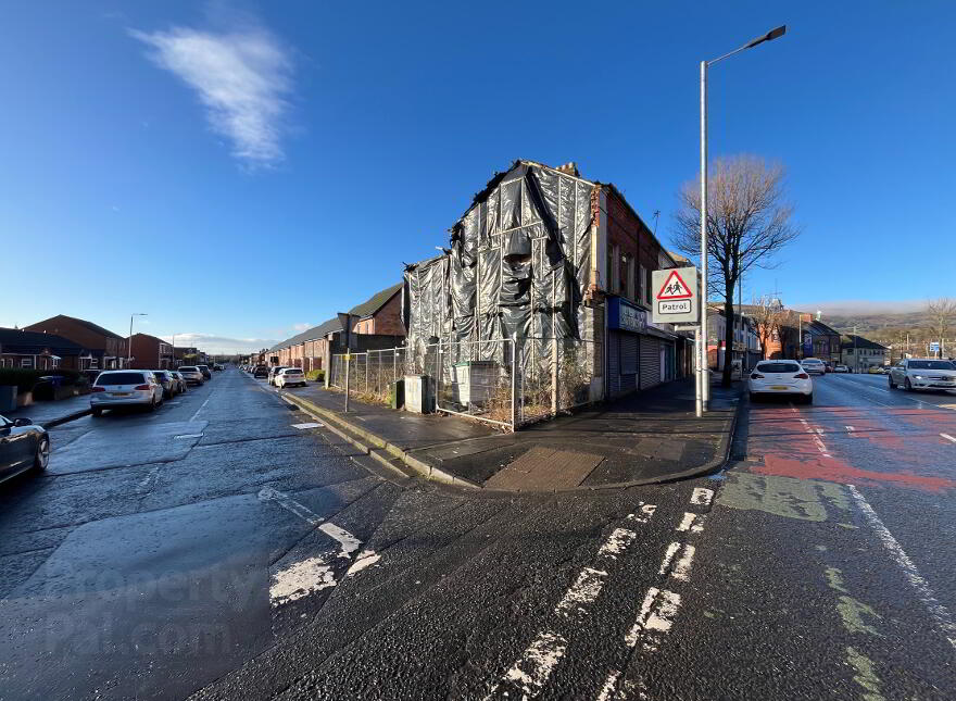 314 Shankill Road, Belfast, BT13 3AB photo