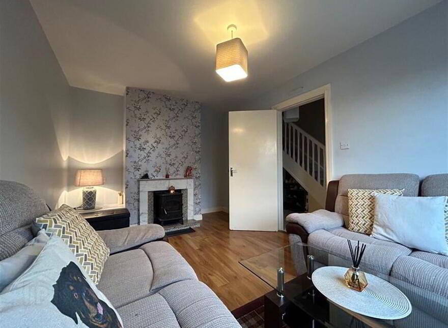 10 Saint Barrahane's Avenue, Castletownsend, West Cork, P81AX58