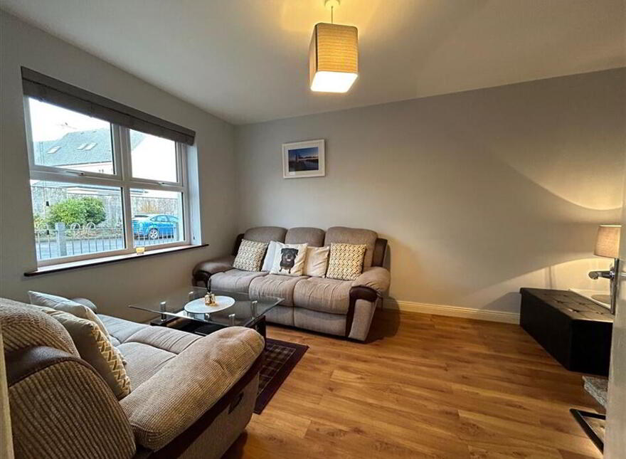 10 Saint Barrahane's Avenue, Castletownsend, West Cork, P81AX58