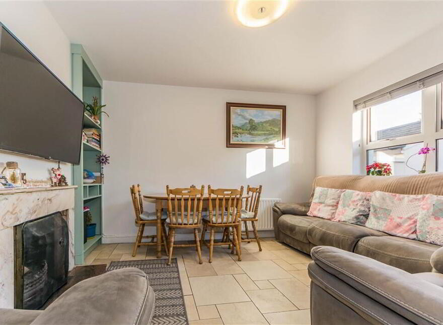 10 Saint Barrahane's Avenue, Castletownsend, West Cork, P81AX58