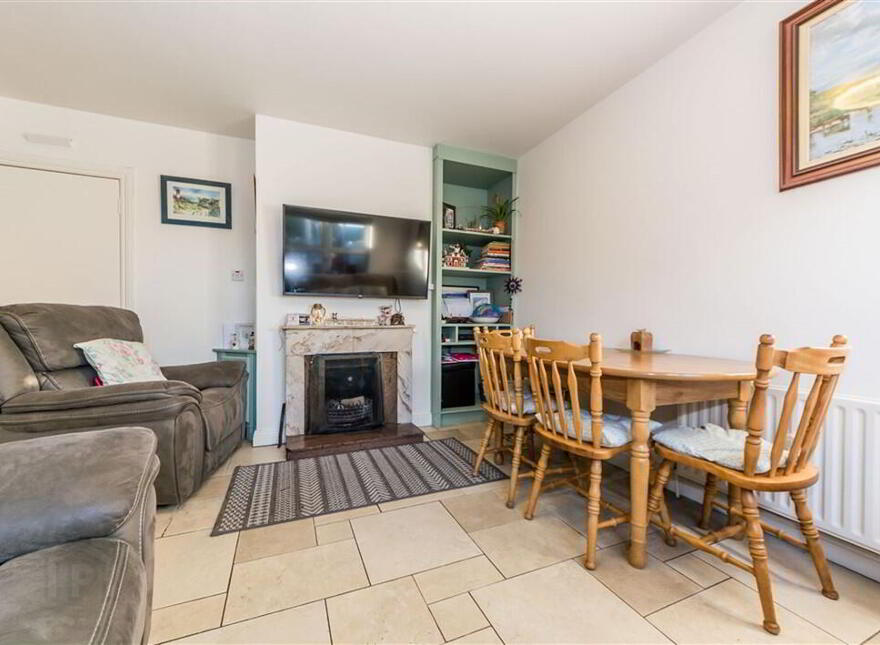 10 Saint Barrahane's Avenue, Castletownsend, West Cork, P81AX58